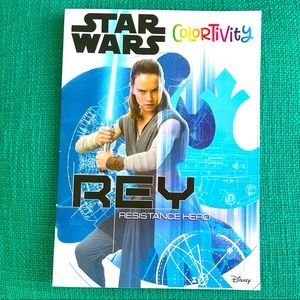 NEW Starwars coloring book❤️